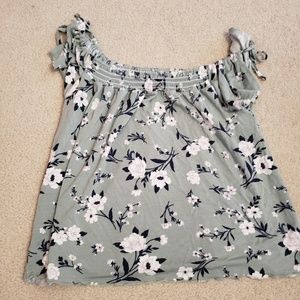 American Eagle Tie-Sleeve Blouse